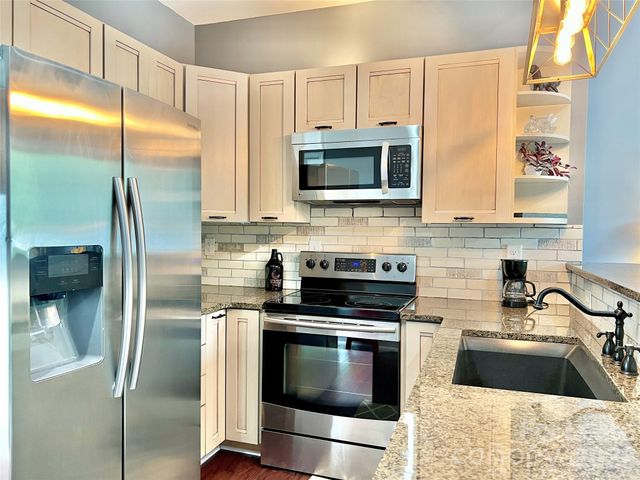 2637 Chesterfield Avenue B, Charlotte, NC 28205