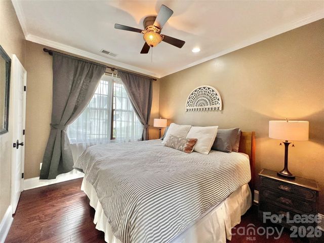2637 Chesterfield Avenue B, Charlotte, NC 28205