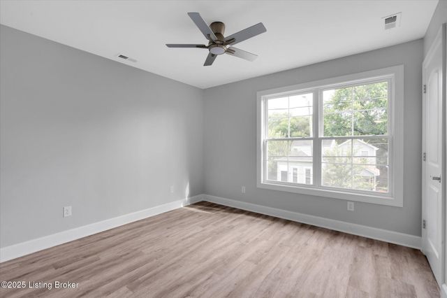 721 E Caldwell St, Louisville, KY 40203