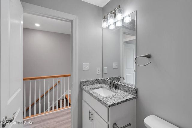 721 E Caldwell St, Louisville, KY 40203