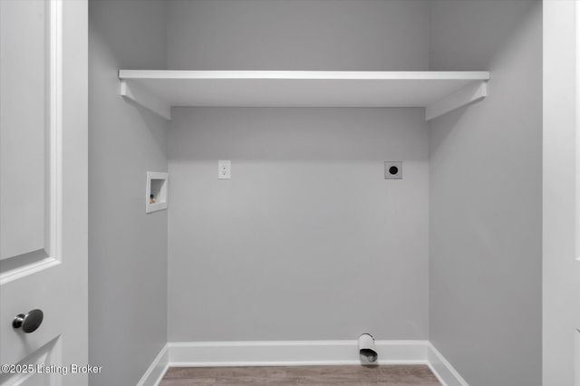 721 E Caldwell St, Louisville, KY 40203