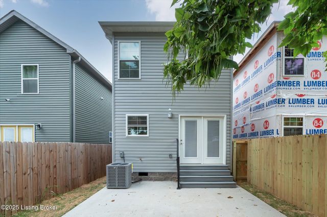 721 E Caldwell St, Louisville, KY 40203