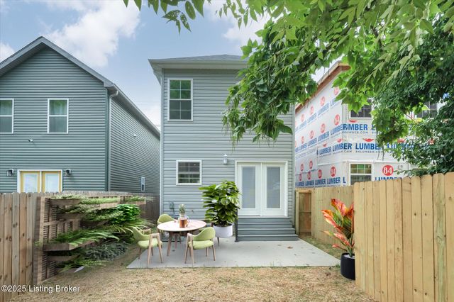 721 E Caldwell St, Louisville, KY 40203