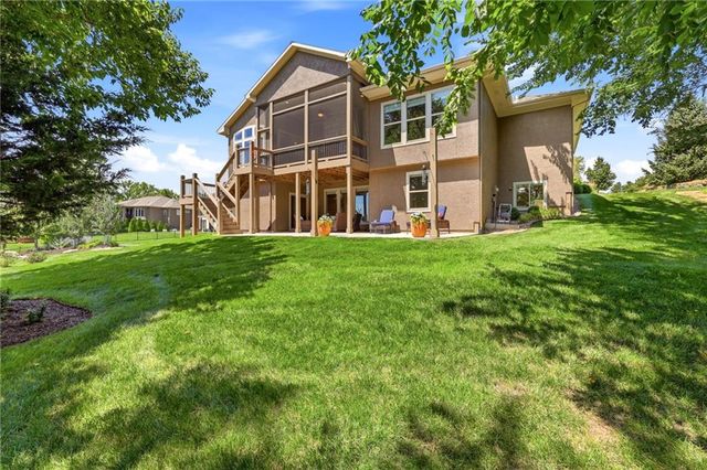24855 W 95th Terrace, Lenexa, KS 66227