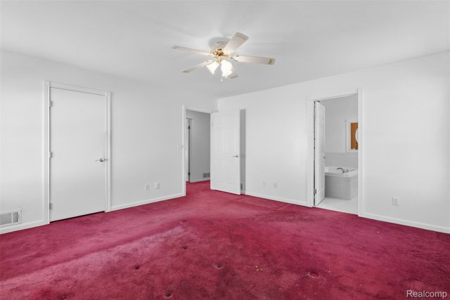 2363 Willowdale Drive, Burton, MI 48509