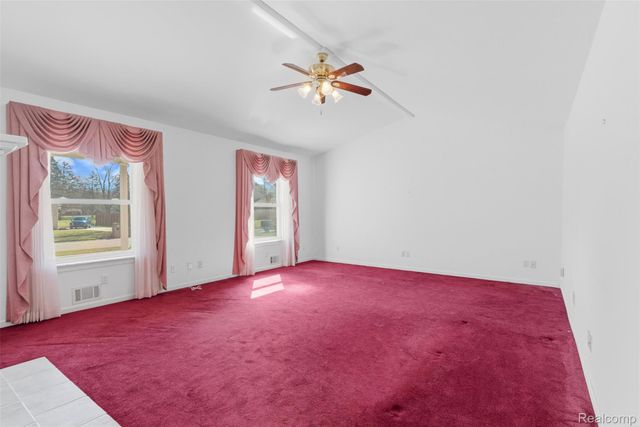 2363 Willowdale Drive, Burton, MI 48509