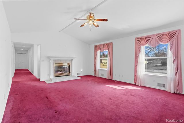 2363 Willowdale Drive, Burton, MI 48509