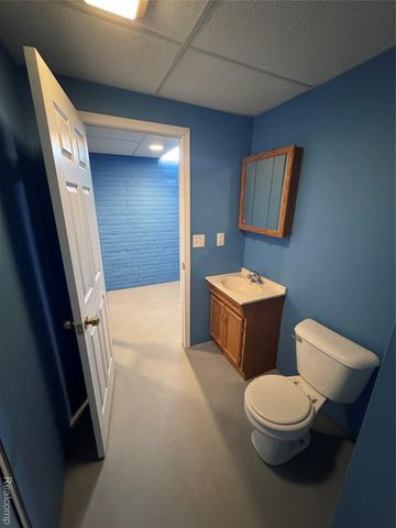 2363 Willowdale Drive, Burton, MI 48509