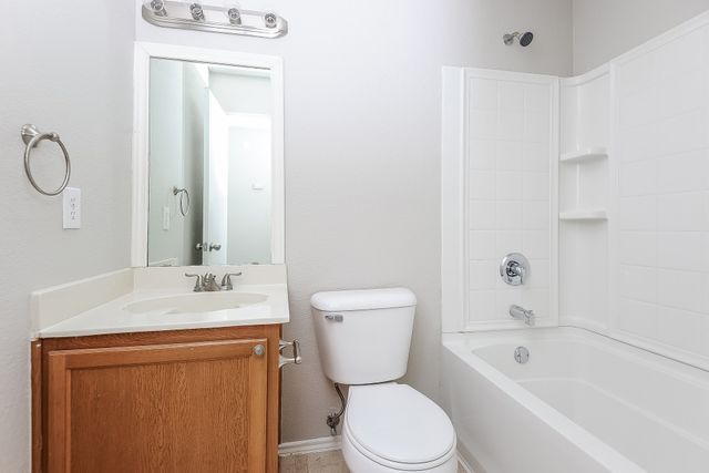 9013 Cheswick Drive, Fort Worth, TX 76123