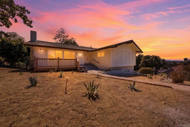 1336 Top Rail Lane, Escondido, CA 92027