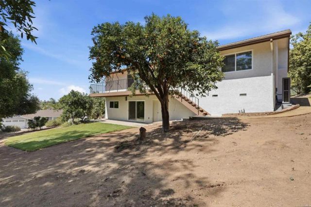 1336 Top Rail Lane, Escondido, CA 92027