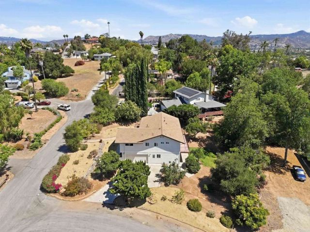 1336 Top Rail Lane, Escondido, CA 92027