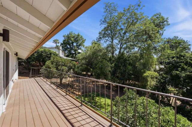 1336 Top Rail Lane, Escondido, CA 92027