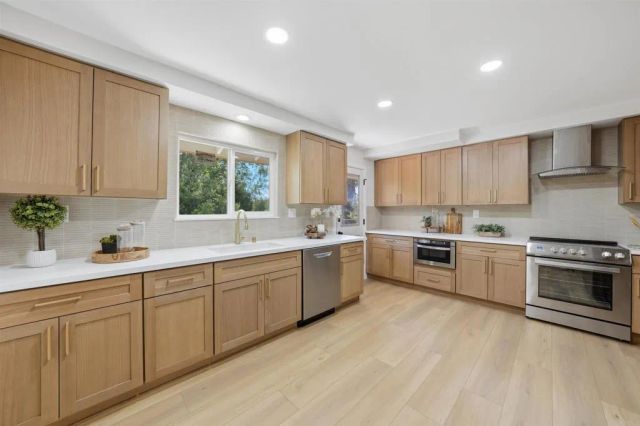 1336 Top Rail Lane, Escondido, CA 92027