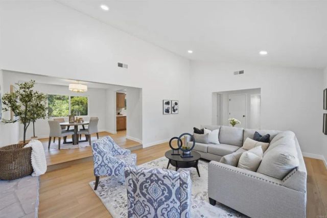1336 Top Rail Lane, Escondido, CA 92027