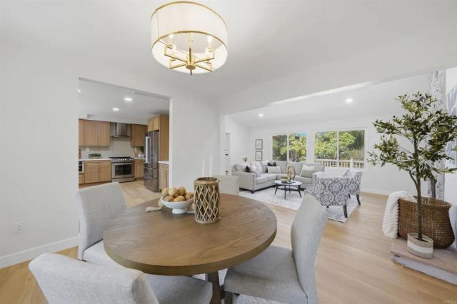1336 Top Rail Lane, Escondido, CA 92027