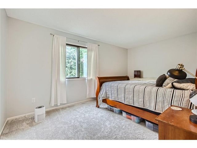 5940 Fernwood Street, Shoreview, MN 55126