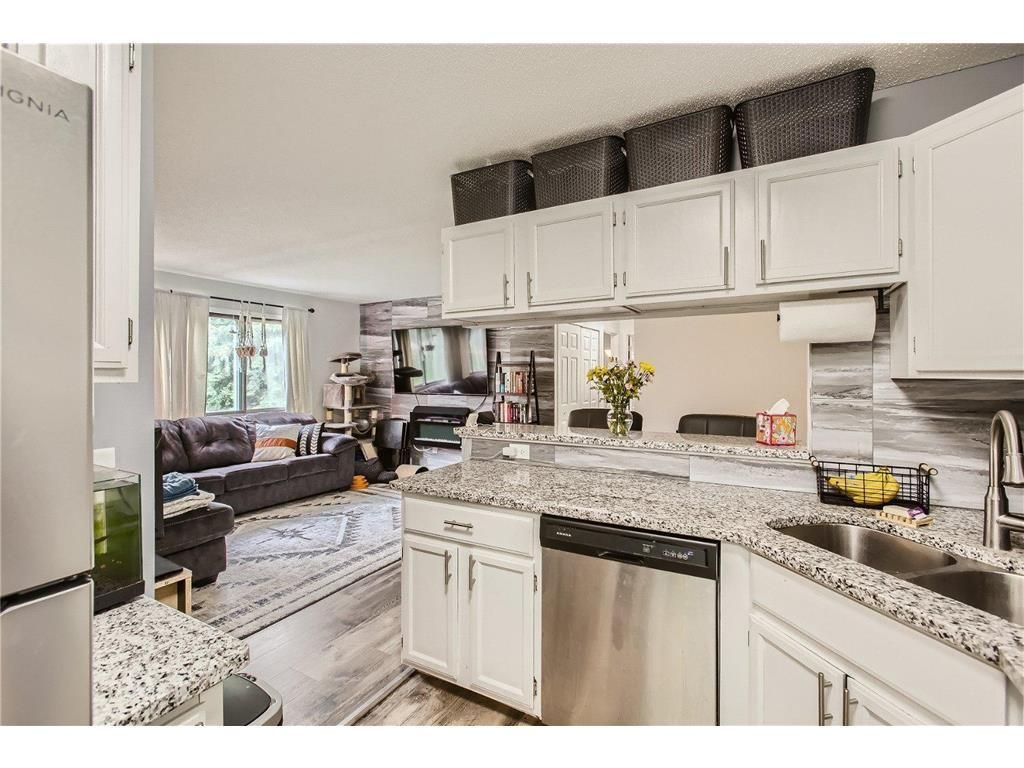 5940 Fernwood Street, Shoreview, MN 55126 — photo 5
