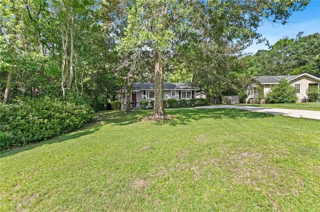 1009 Pinewood Drive, Mobile, AL 36618 — photo 2