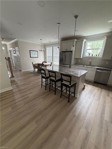 1329 Narrow WAY, Virginia Beach, VA 23451