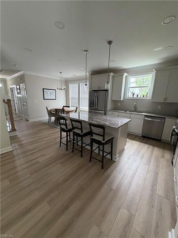 1329 Narrow WAY, Virginia Beach, VA 23451