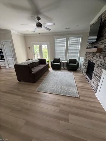 1329 Narrow WAY, Virginia Beach, VA 23451