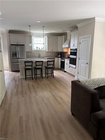 1329 Narrow WAY, Virginia Beach, VA 23451