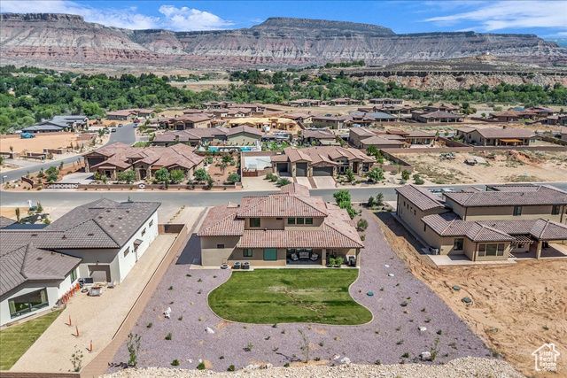 385 E ENTRADA DR, Virgin, UT 84779