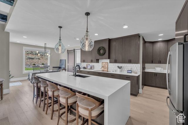 385 E ENTRADA DR, Virgin, UT 84779