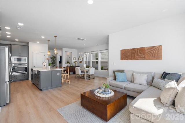 545 Morrows Turnout Way, Pineville, NC 28134