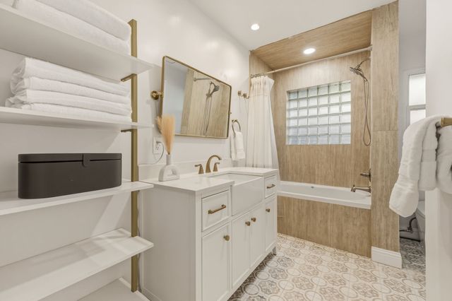 7127 E Mockingbird Lane, Dallas, TX 75214