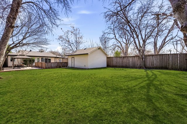 7127 E Mockingbird Lane, Dallas, TX 75214