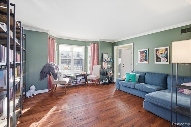 816 Oak Cluster Court, Howell, MI 48855