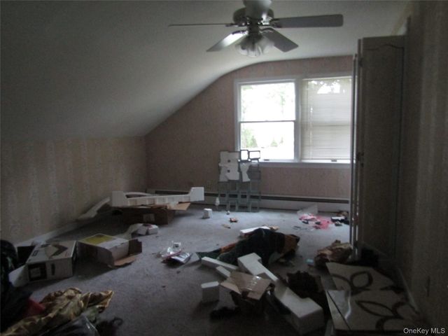 5 Wynville, Coram, NY 11727