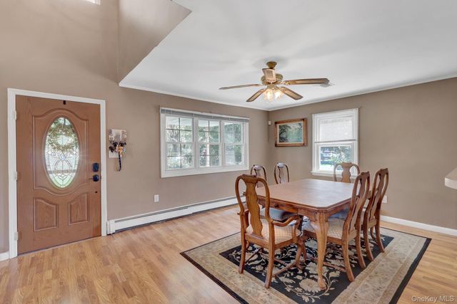 18 Aster Avenue, Holtsville, NY 11742