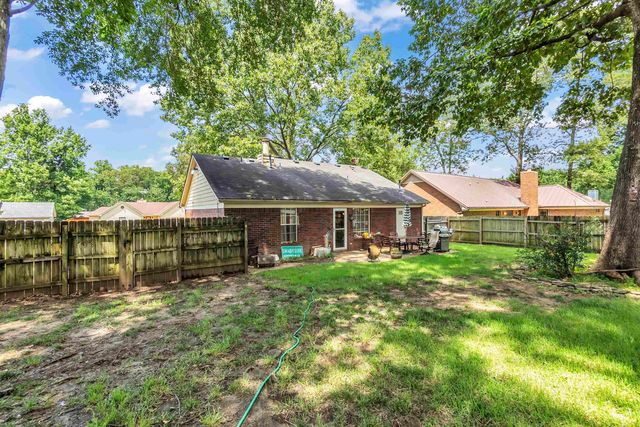 5753 RIVERHEAD AVE, Bartlett, TN 38135