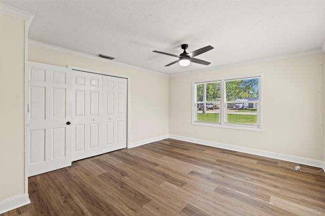 333 SW Manor Dr, Stuart, FL 34994