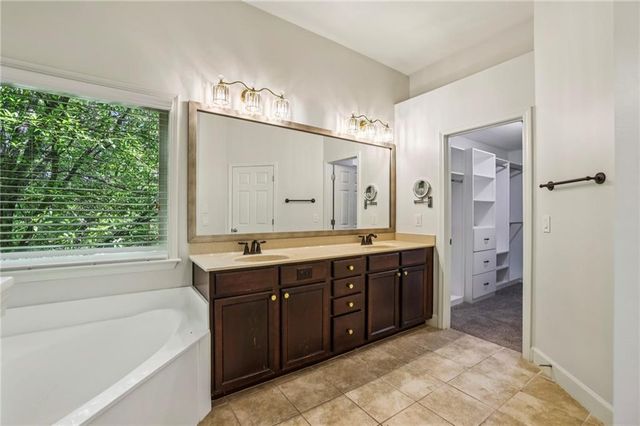 3733 Inglewood Way NE, Atlanta, GA 30319