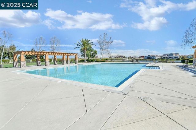 929 Painted Shore Court, Oakley, CA 94561