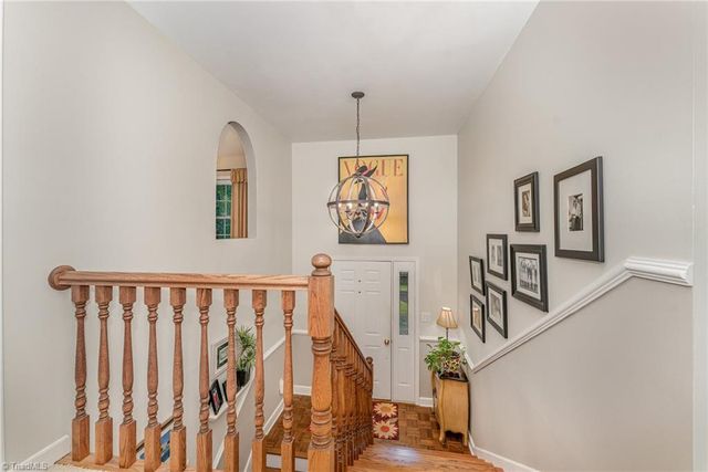 437 Valleymeade Drive, Kernersville, NC 27284