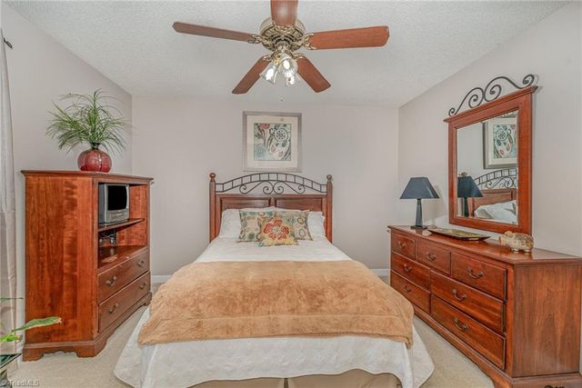 437 Valleymeade Drive, Kernersville, NC 27284