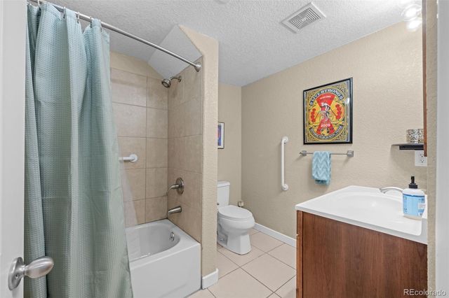 201 Pratt Street, Longmont, CO 80501