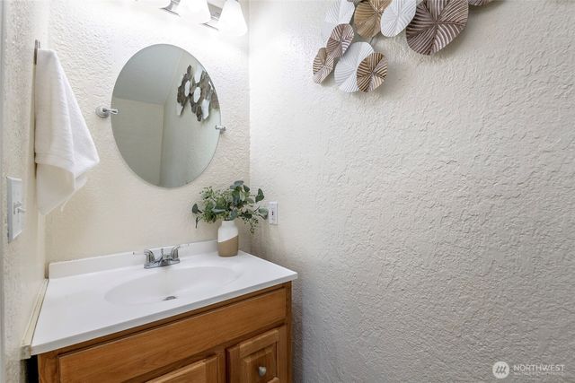 10428 Brighton Street SE, Yelm, WA 98597
