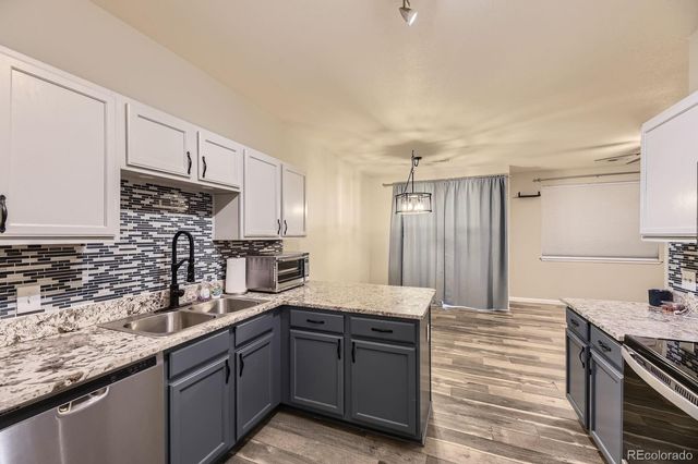 22520 E Ontario Drive 101, Aurora, CO 80016