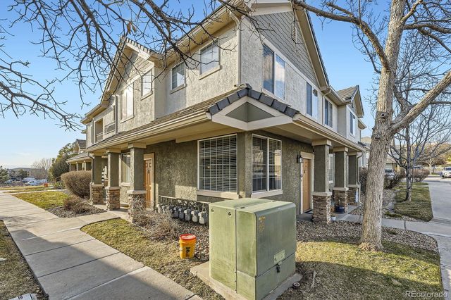 22520 E Ontario Drive 101, Aurora, CO 80016
