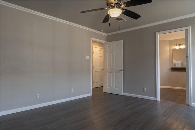 120 Erskine Ferry RD, Seguin, TX 78155