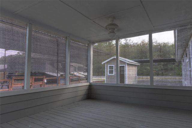 120 Erskine Ferry RD, Seguin, TX 78155