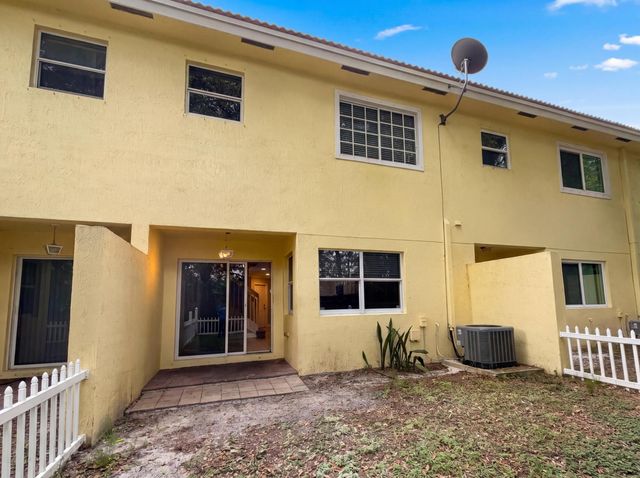 917 Imperial Lake Road, Lake Belvedere Estates, West Palm Beach, FL 33413
