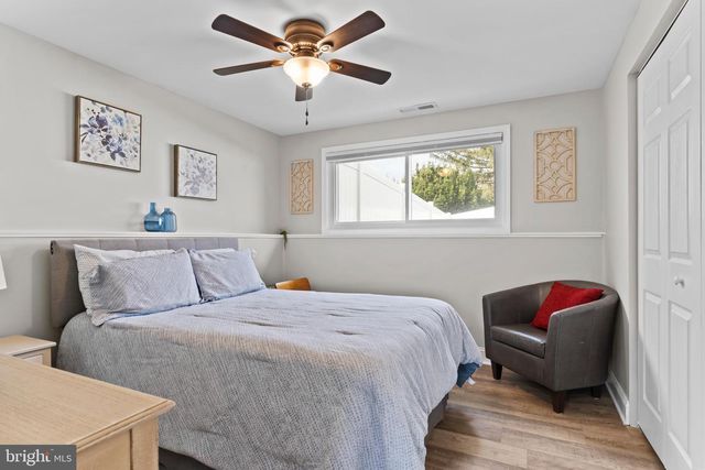 6 MANDY CT, Camp Hill, PA 17011