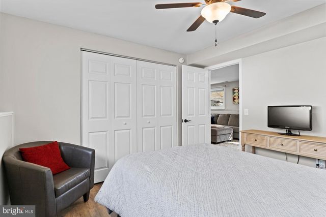 6 MANDY CT, Camp Hill, PA 17011